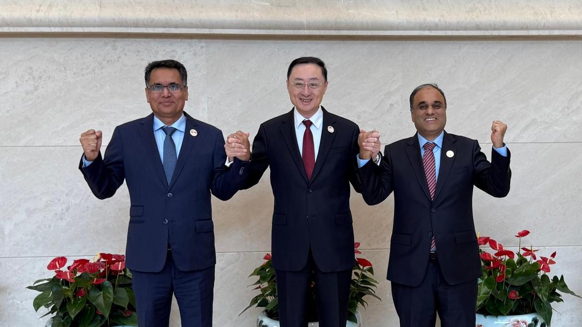 Bangladesh, Pakistan, China hold inaugural trilateral foreign office discussion